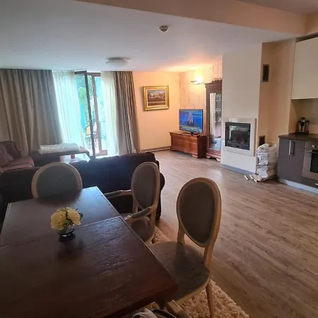 Silver Mountain, Duplex 3 - 250 Mp Luxury Garden - Poiana شقة *