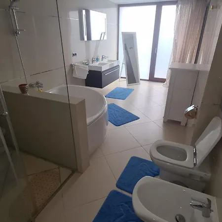 Silver Mountain, Duplex 3 - 250 Mp Luxury Garden - Poiana شقة براشوف